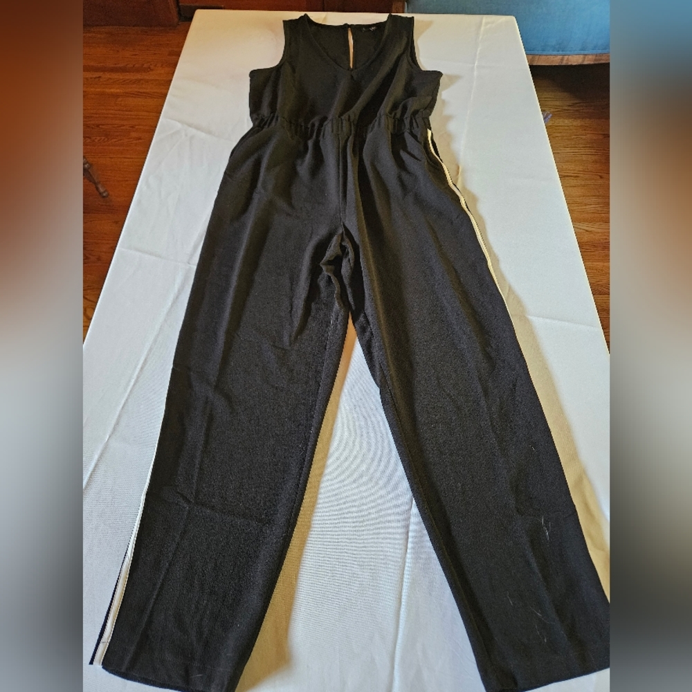 Collection by Bobeau jumpsuit sz M dark black with white side stripes
